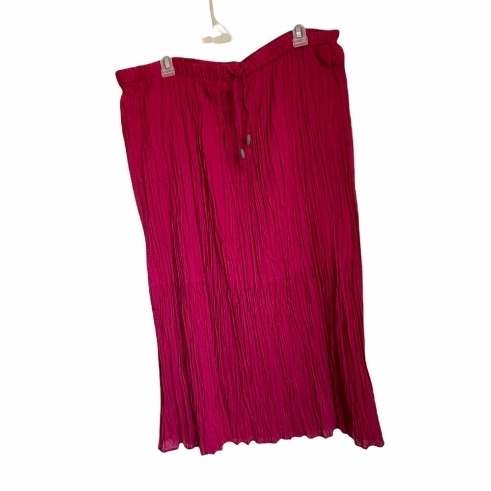 NWT-White Stag Crinkle Burgundy Skirt. Size Large 12-14 - Picture 3 of 8